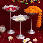 Green And Gold Silver Tone Decorative Flower Display Stands