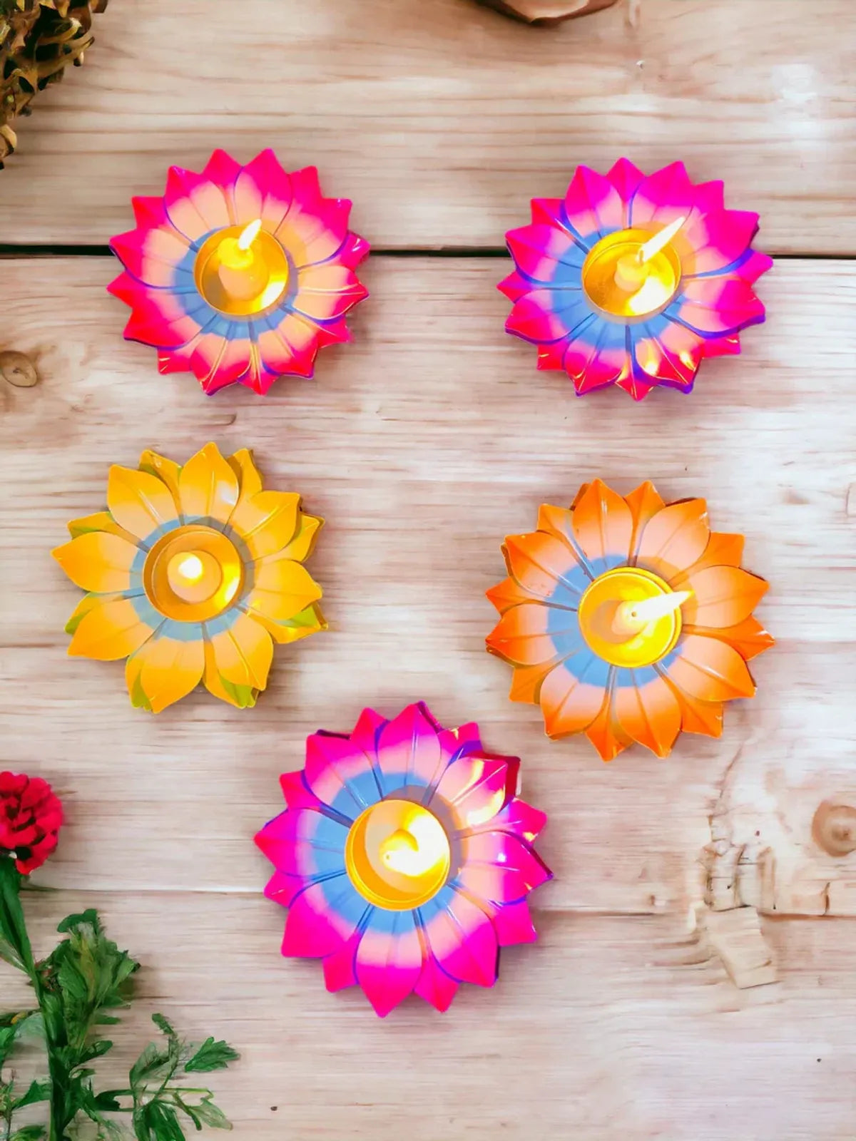 Floating Lotus Flower Candle Holders(Multicolor)