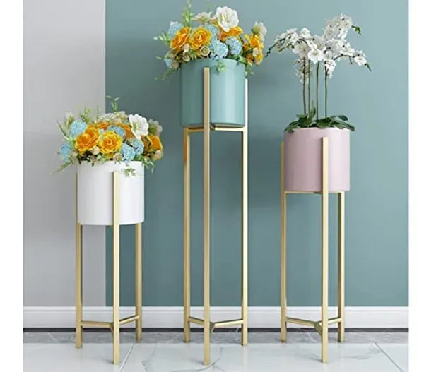 Metal Plant Stand With Pot